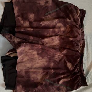 LULULEMON TIE DYE LINERS 5”